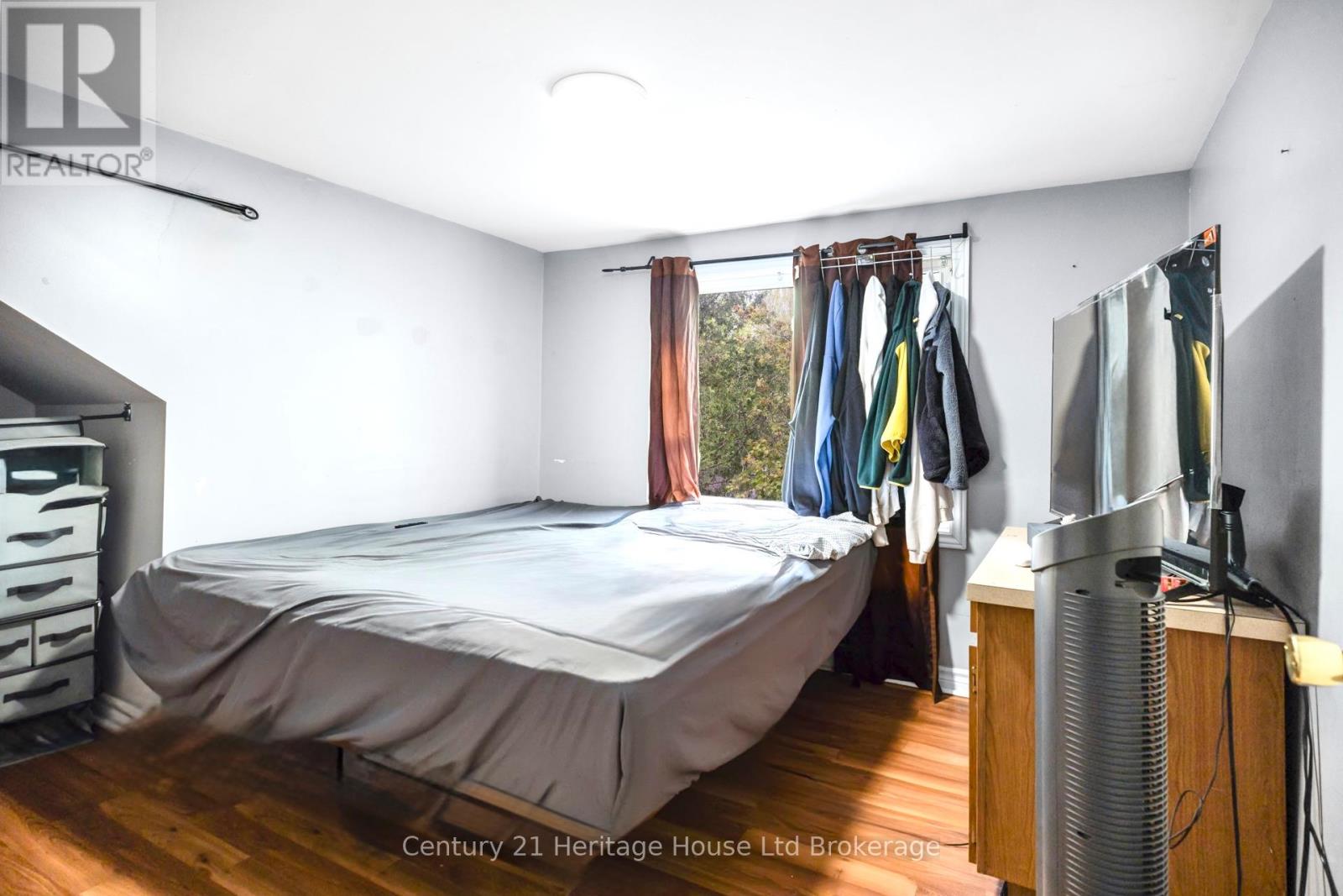 31 WETHERED STREET - 19