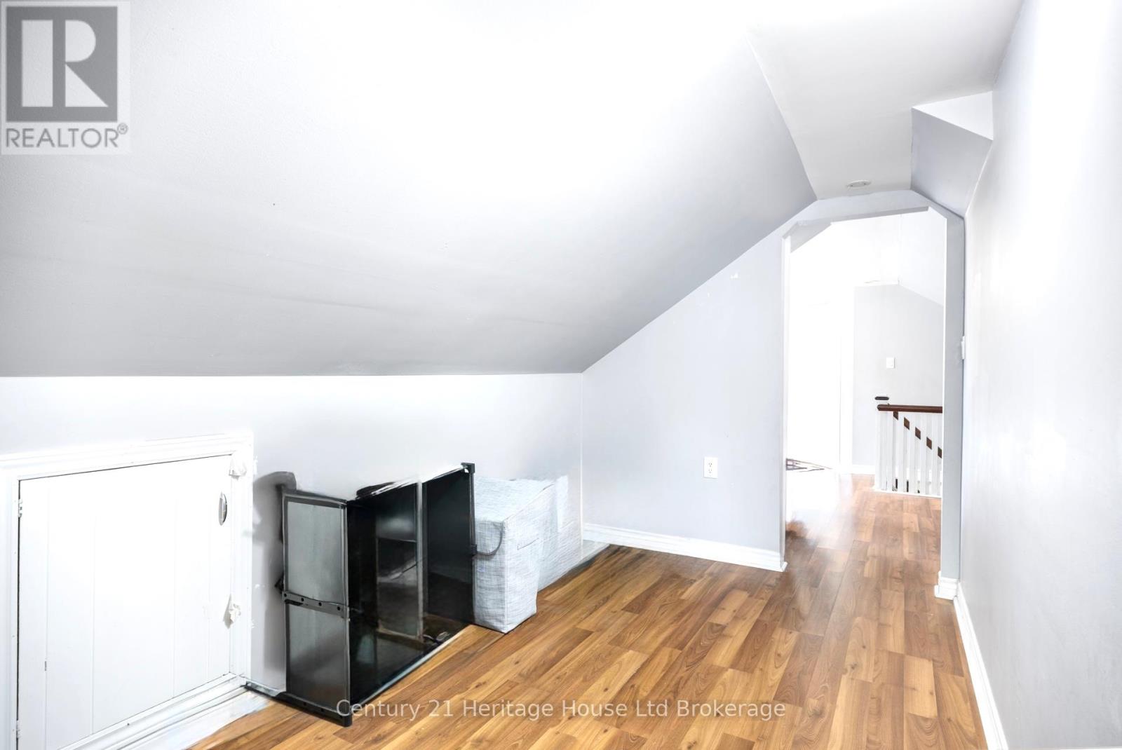 31 WETHERED STREET - 20