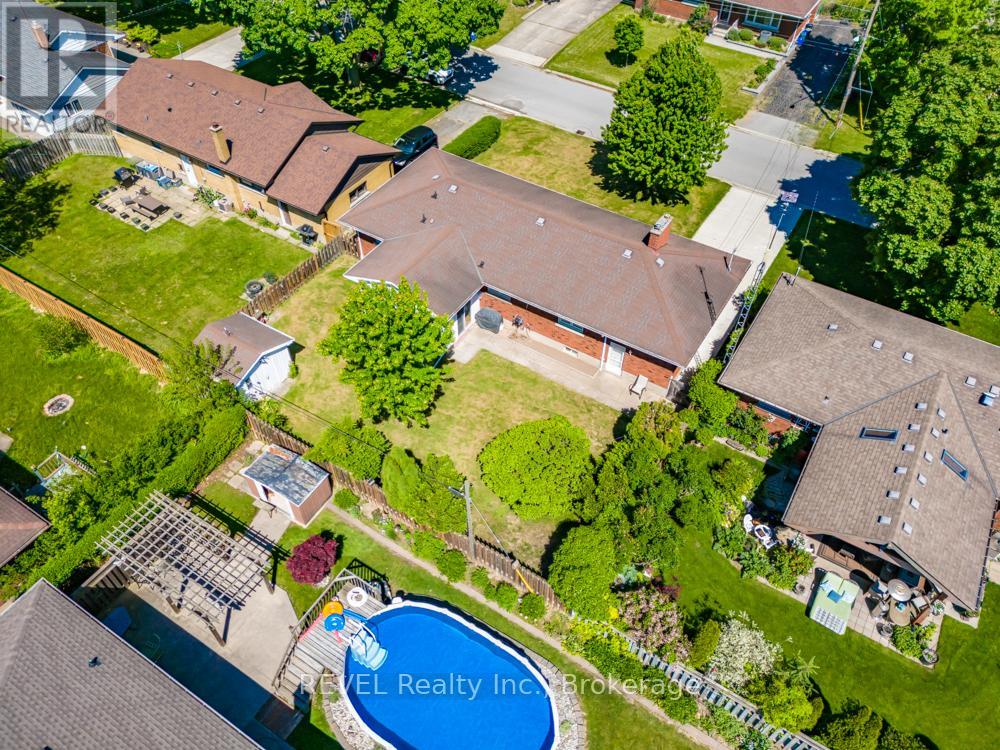 20 GLENCAIRN DRIVE - 44