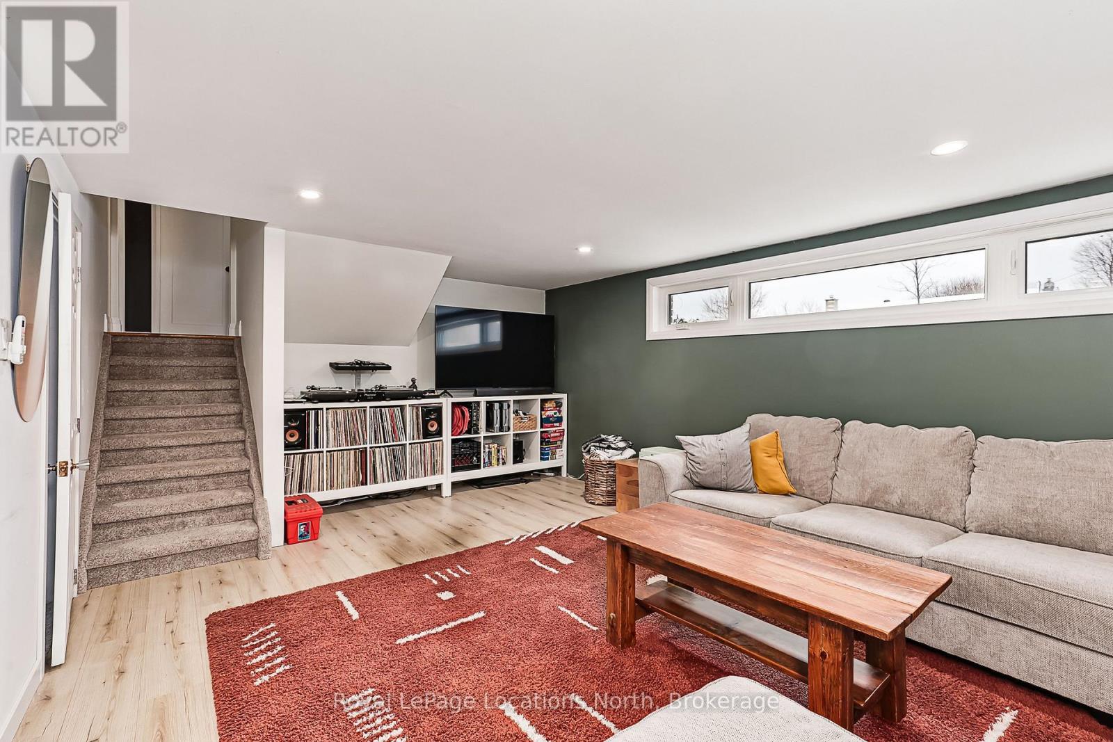 131 ALBERT STREET - 31