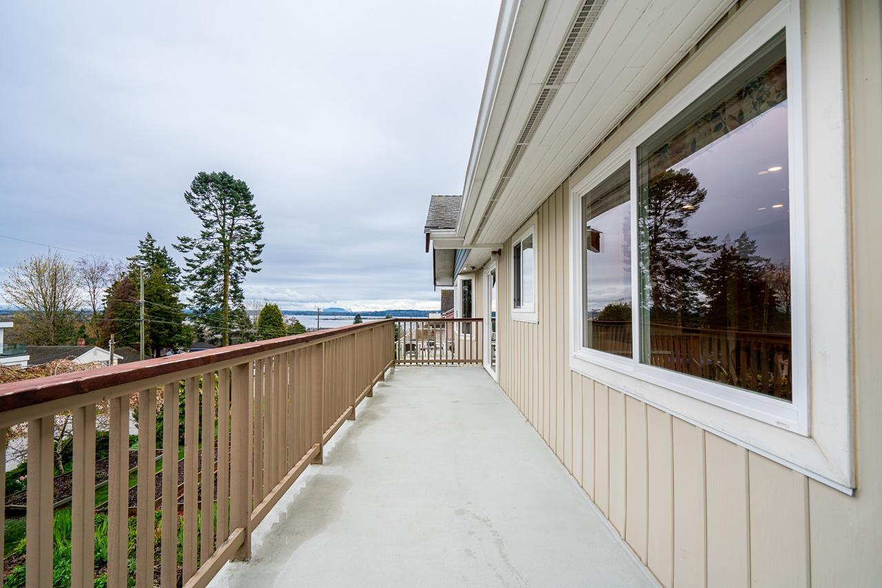 1243 PARKER STREET, White Rock
