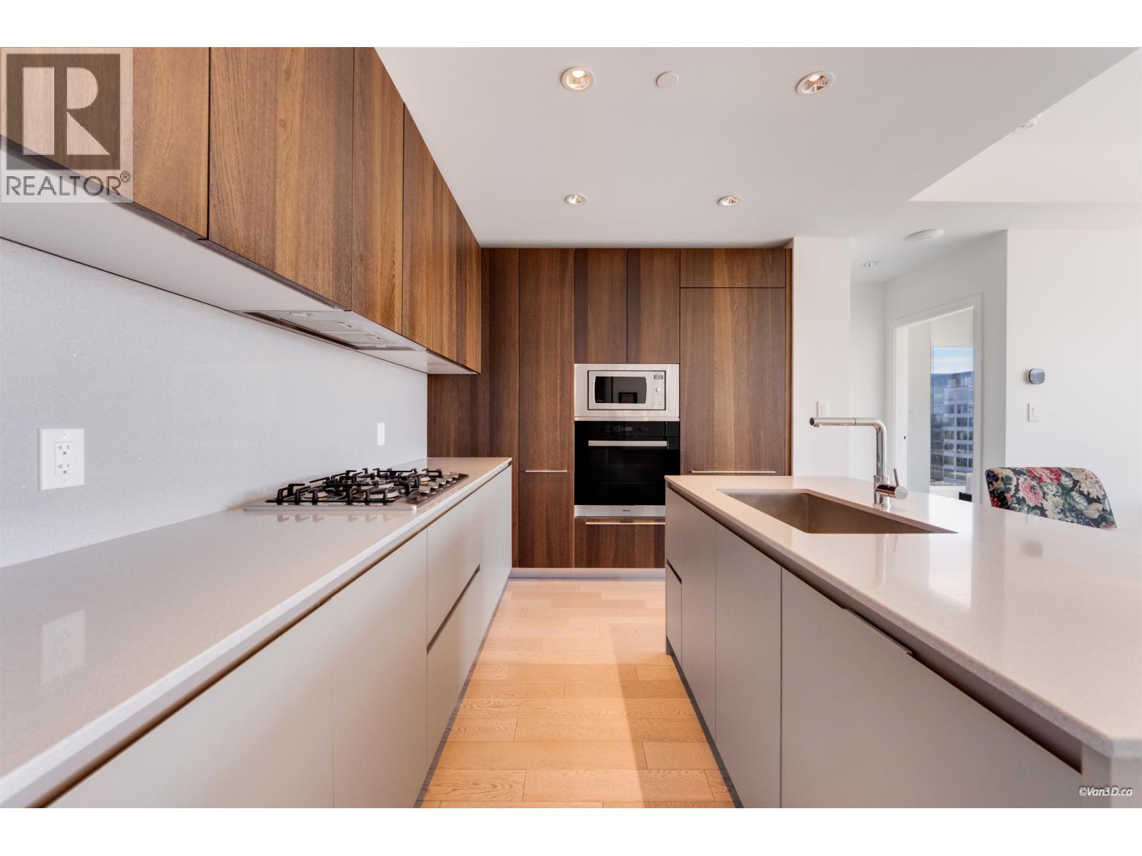 1007 6688 PEARSON WAY