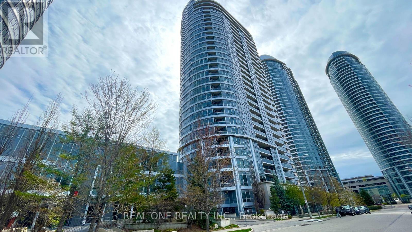Listing photo of 2509 - 151 VILLAGE GREEN SQUARE