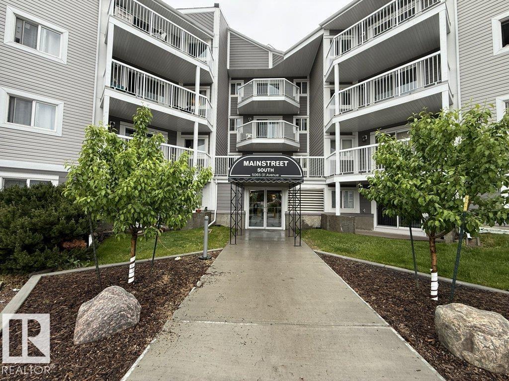 #218 5065 31 AV NW — photo 22