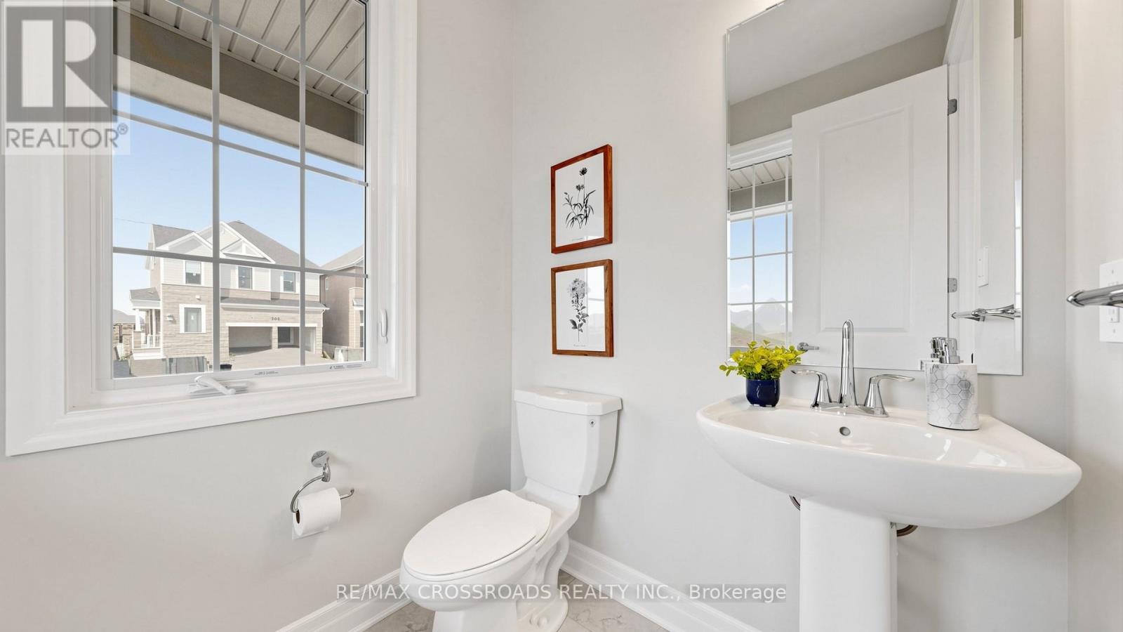 347 BERCZY GREEN DRIVE - 16