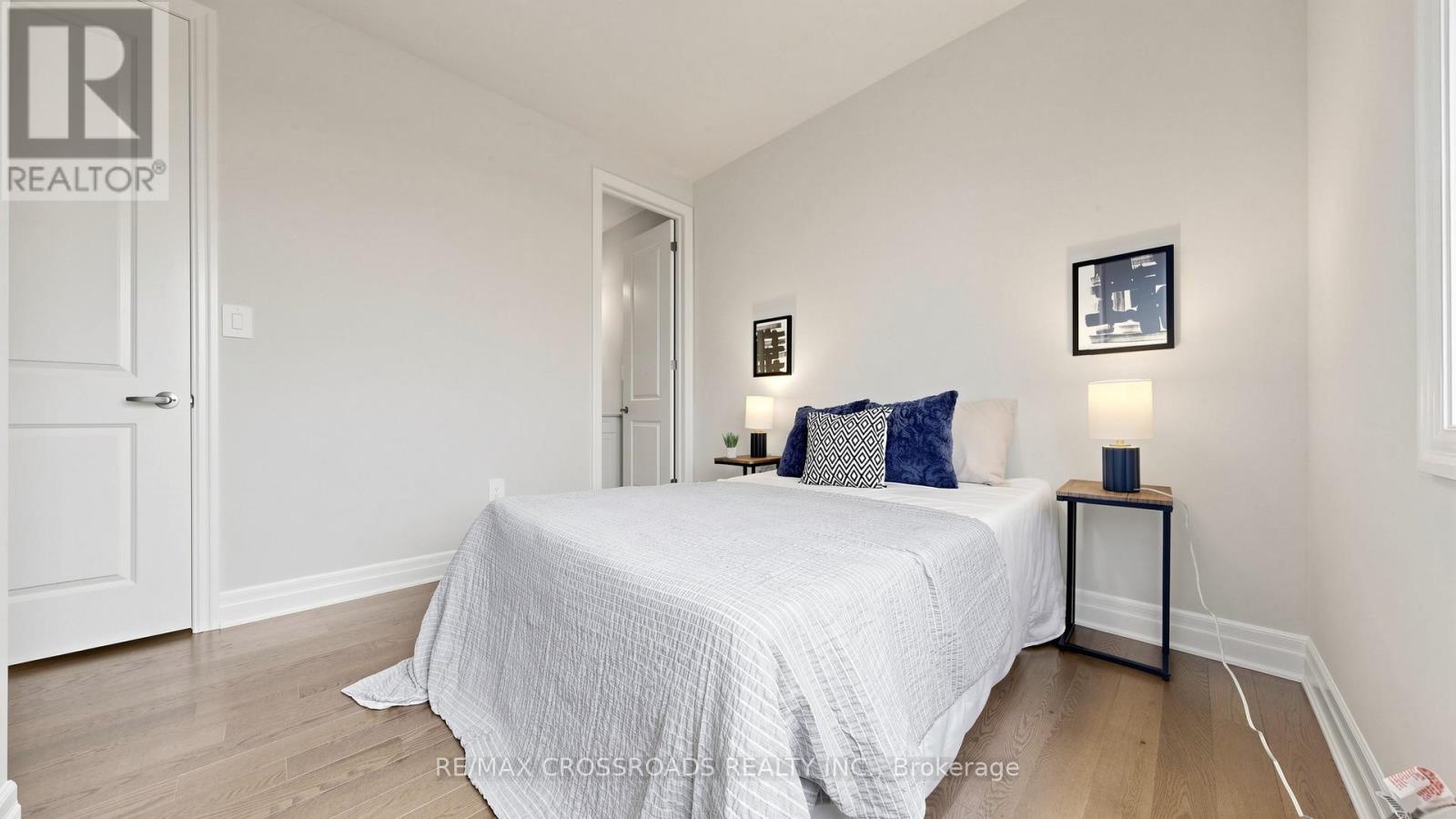 347 BERCZY GREEN DRIVE - 24