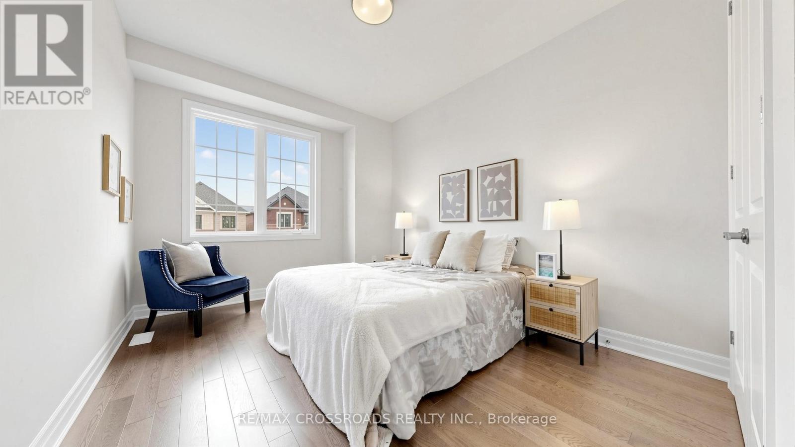 347 BERCZY GREEN DRIVE - 27