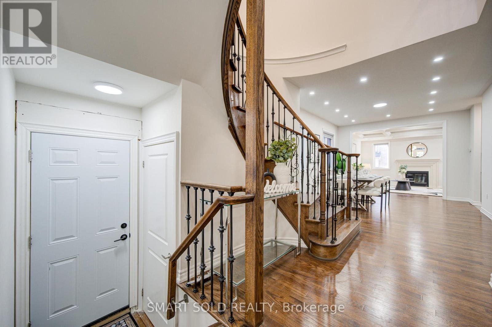 38 CROCKART LANE - 20