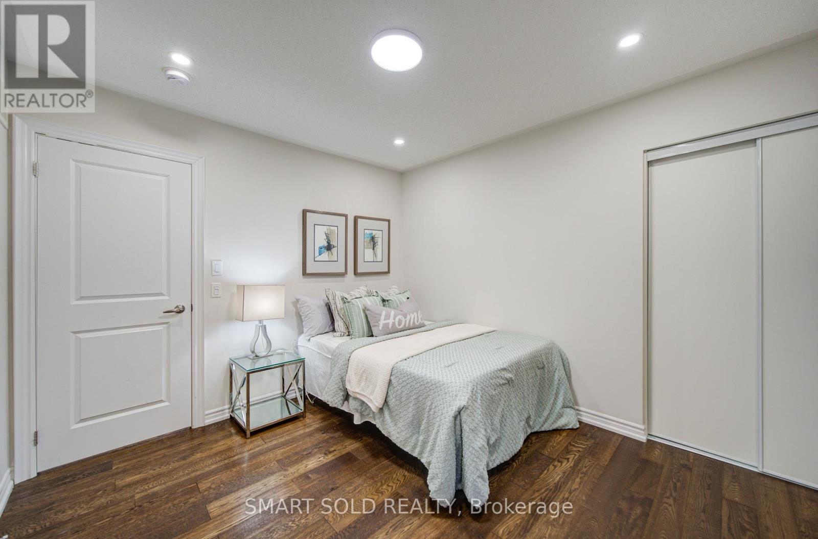 38 CROCKART LANE - 30