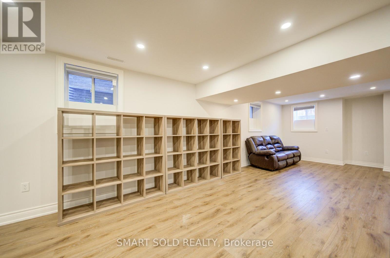 38 CROCKART LANE - 43