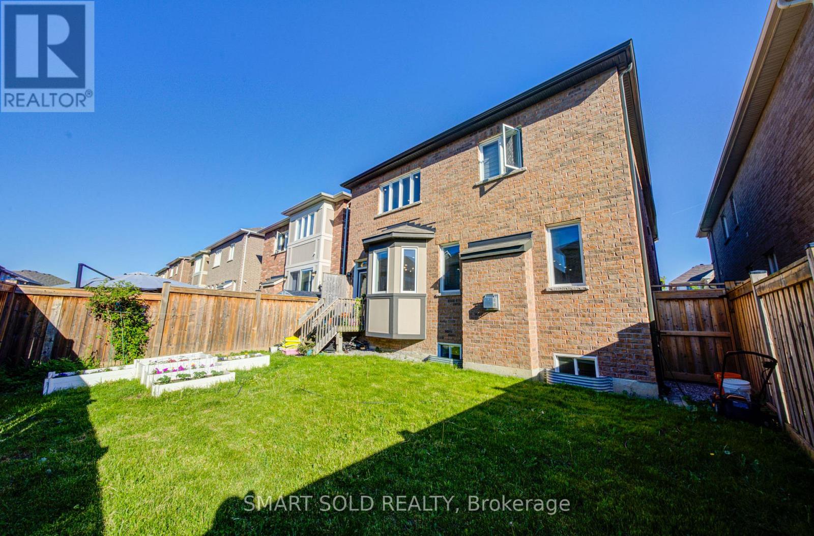 38 CROCKART LANE - 47