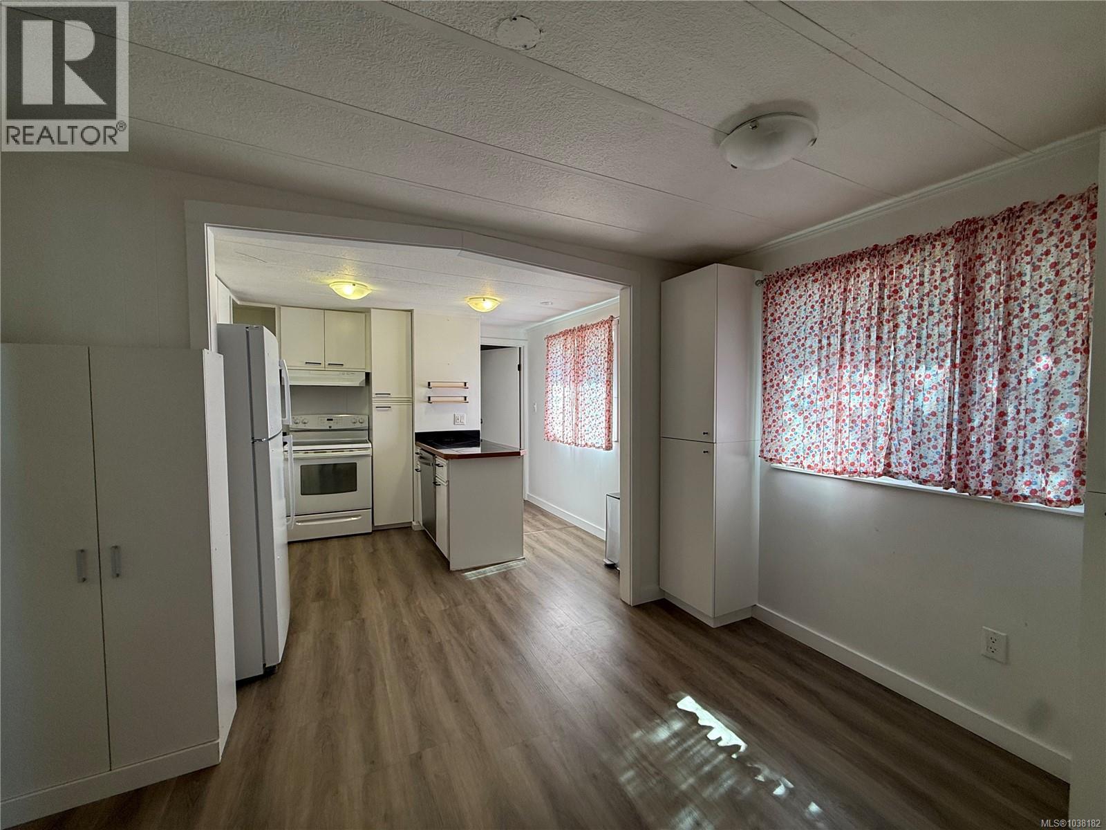 #72 7100 Highview Rd - 3
