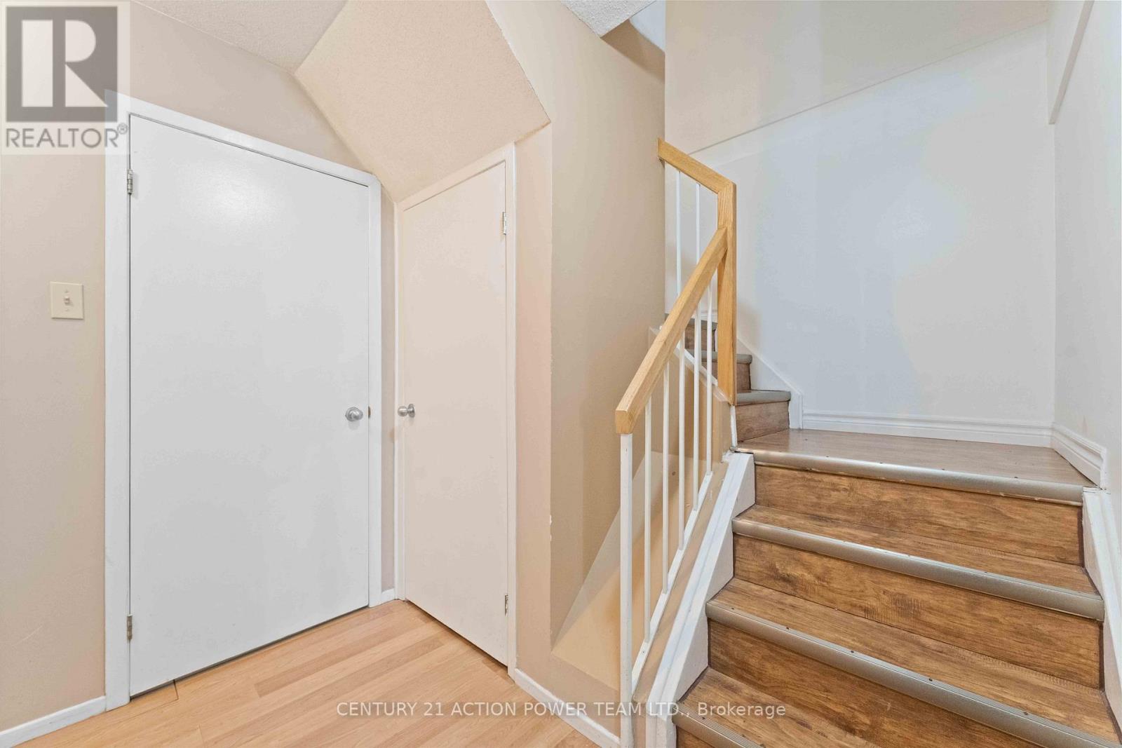 #41 1006 TANGUAY COURT - 22