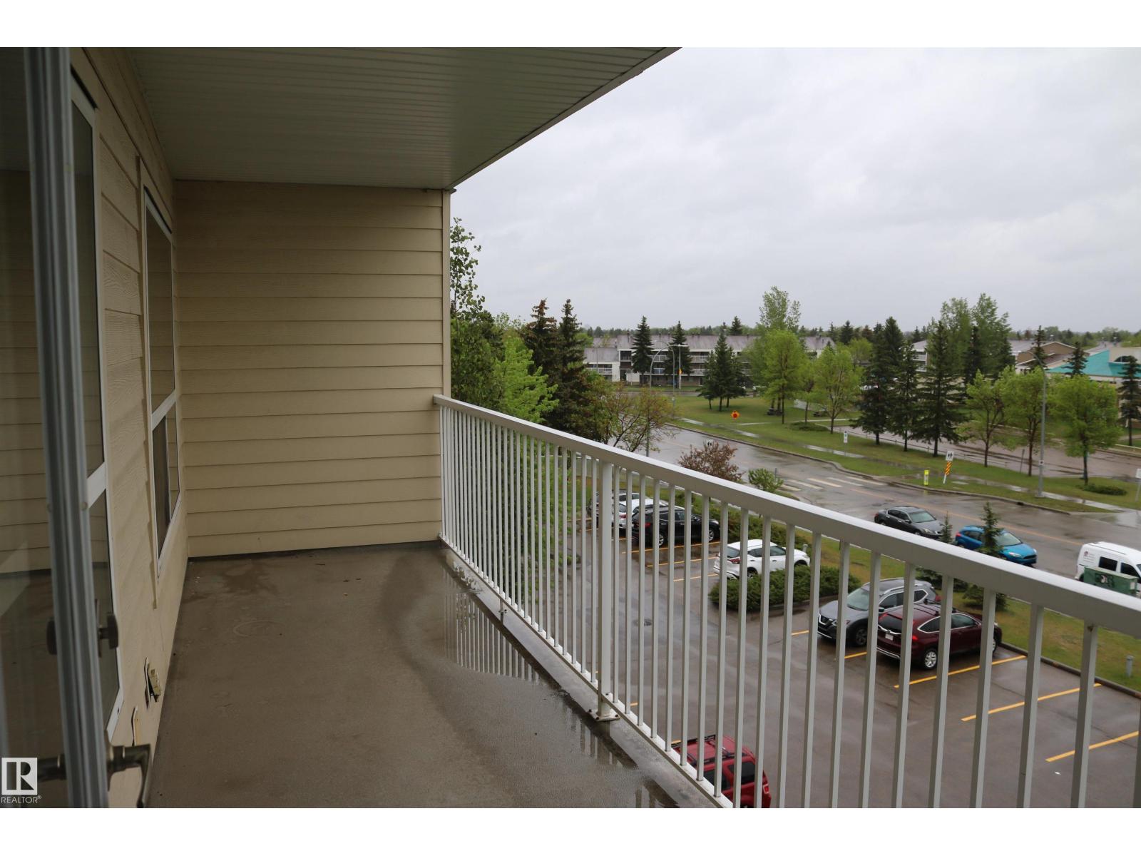 #422 17404 64 AV NW - 17