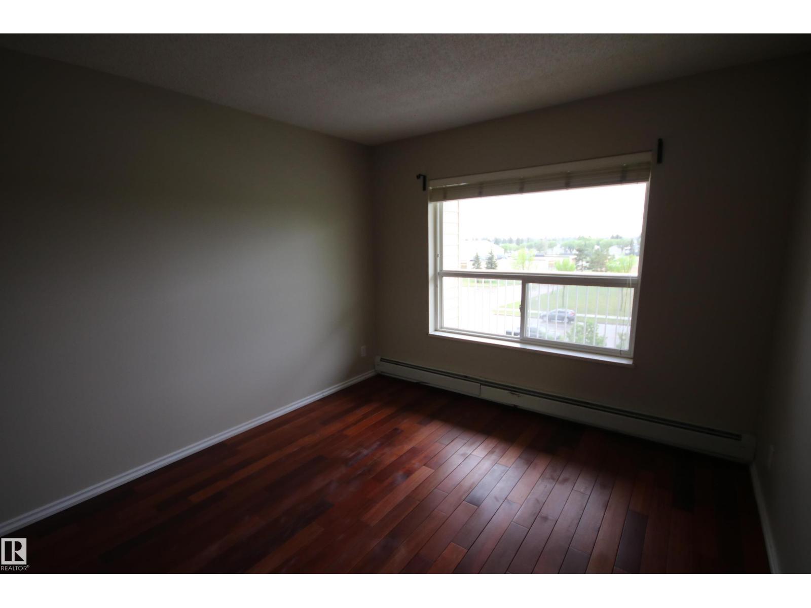 #422 17404 64 AV NW - 11