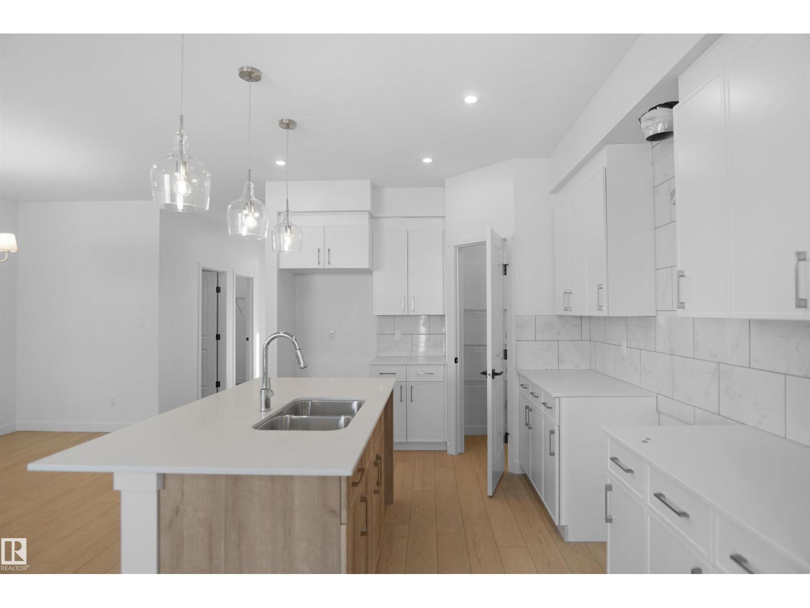 17506 5A ST NE - 11