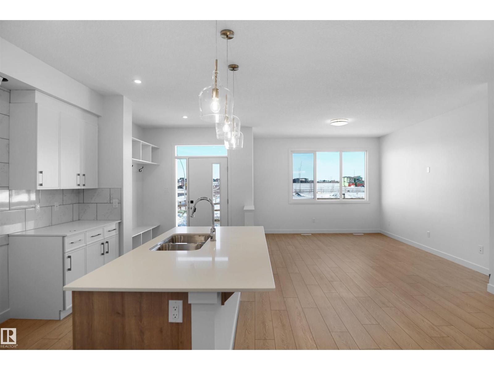 17506 5A ST NE - 13