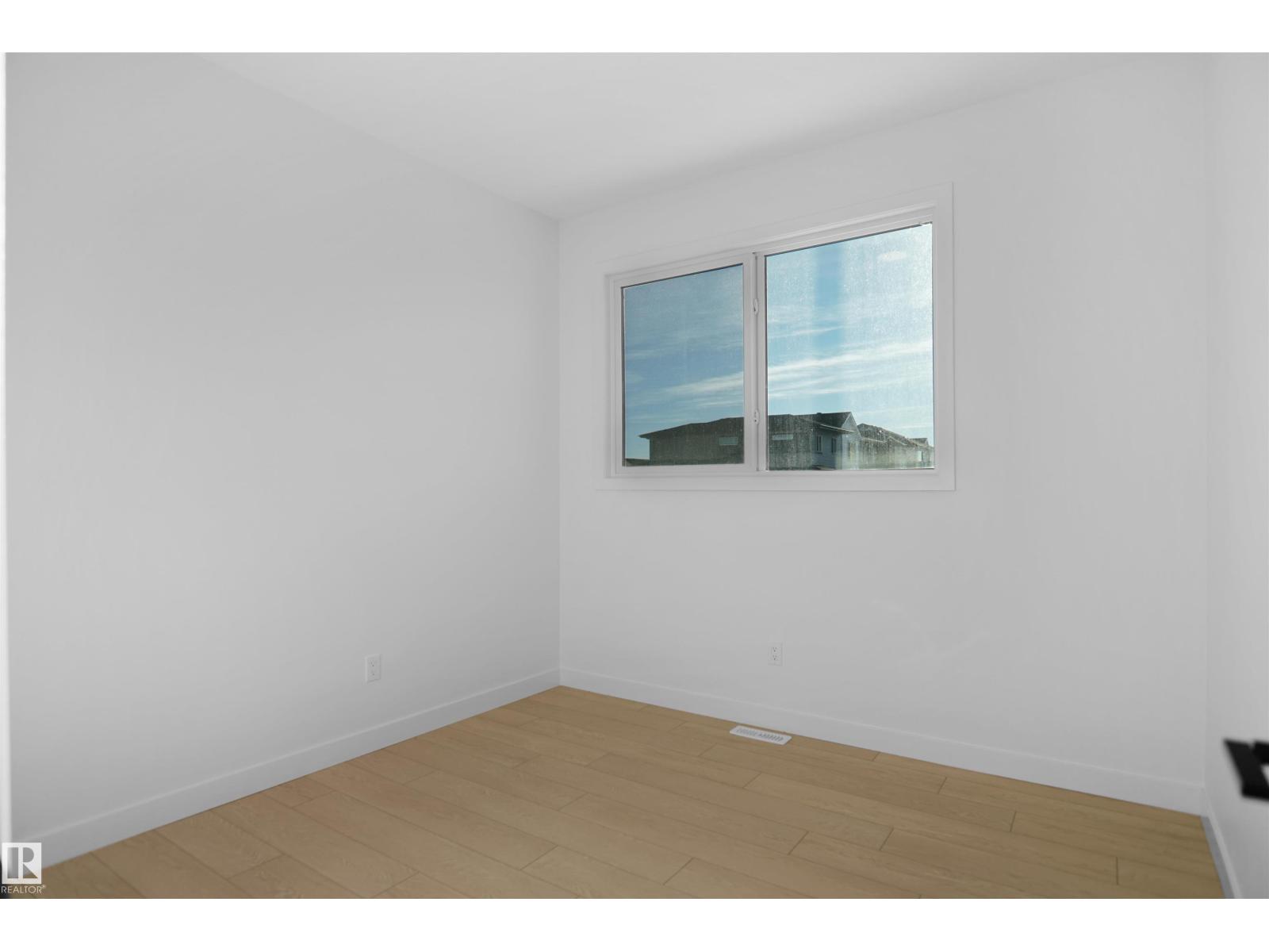 17506 5A ST NE - 17