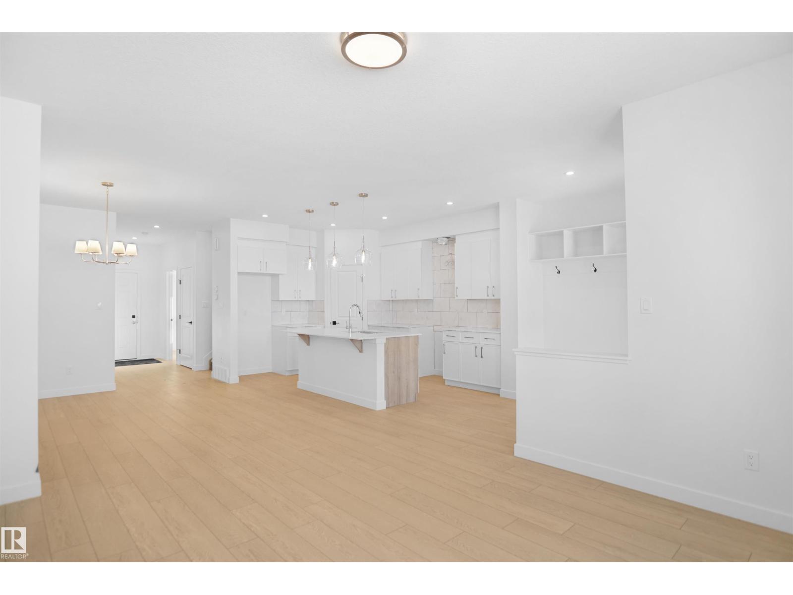 17506 5A ST NE - 5