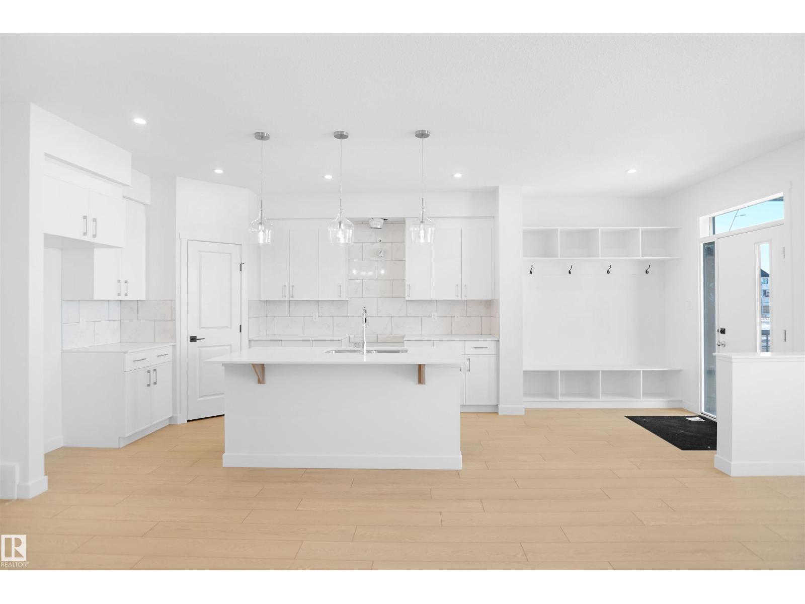 17506 5A ST NE - 7