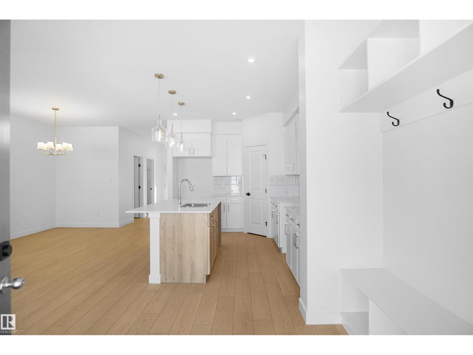 17506 5A ST NE - 8