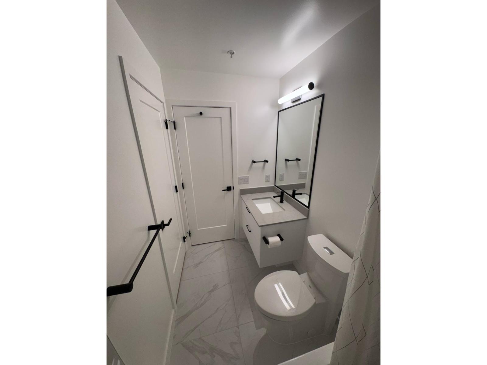 20065 85 AVENUE, Langley
