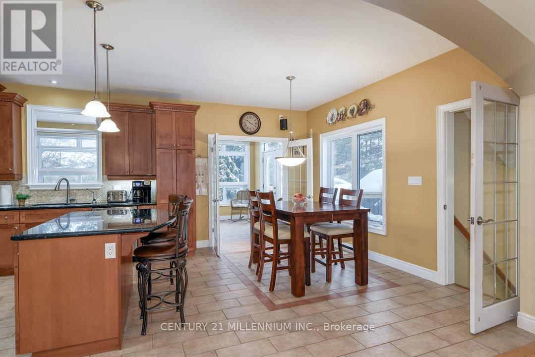 19976 KENNEDY ROAD - 20