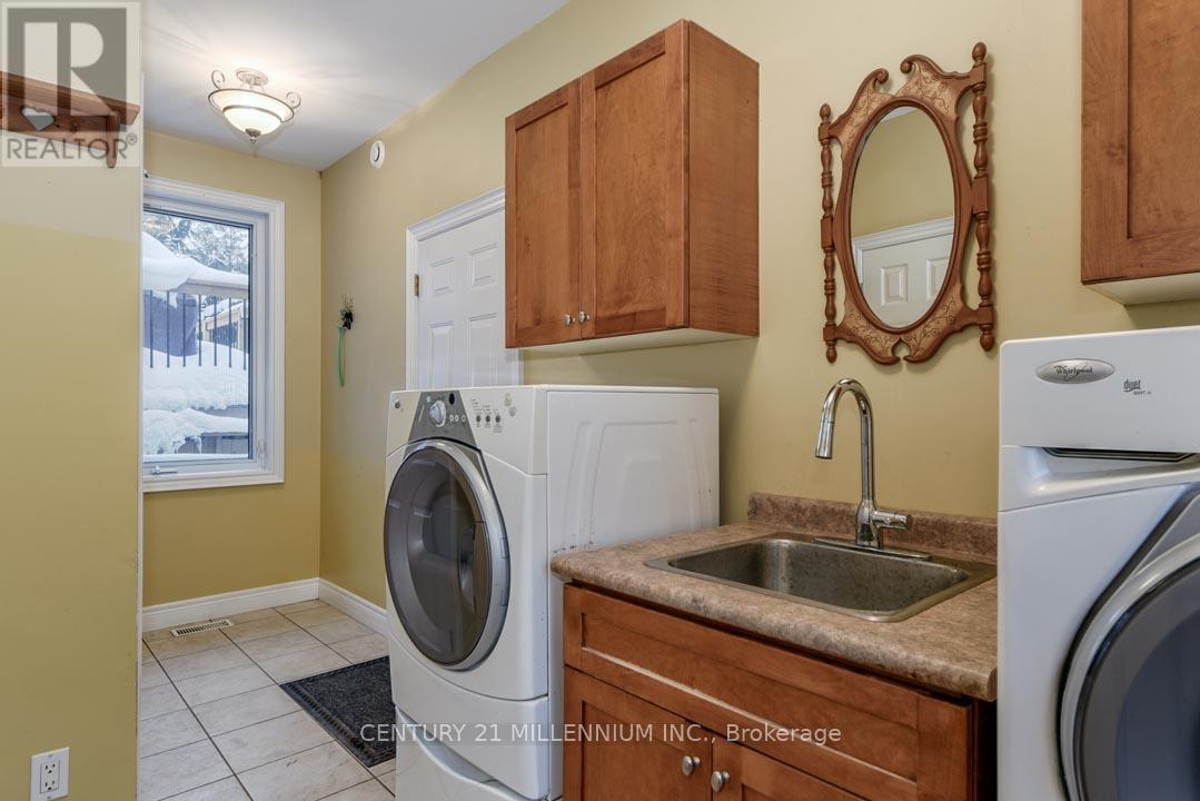 19976 KENNEDY ROAD - 35