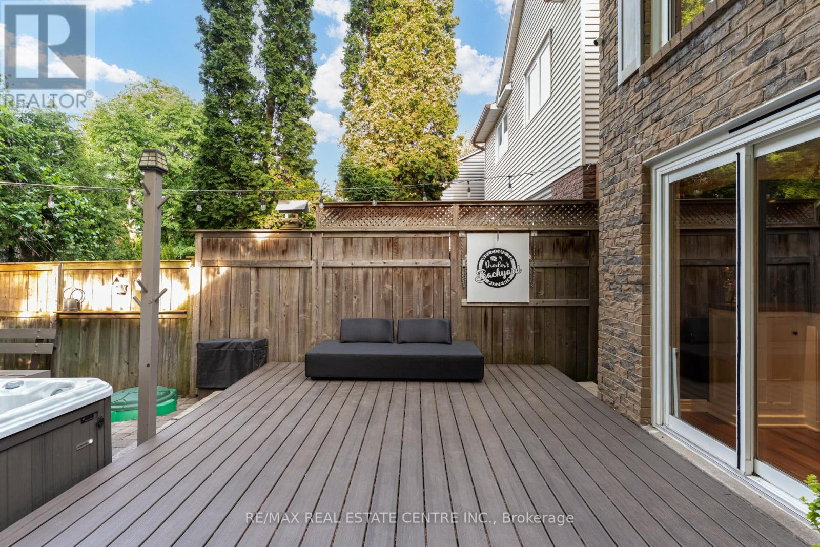 888 SWEETWATER CRESCENT - 38