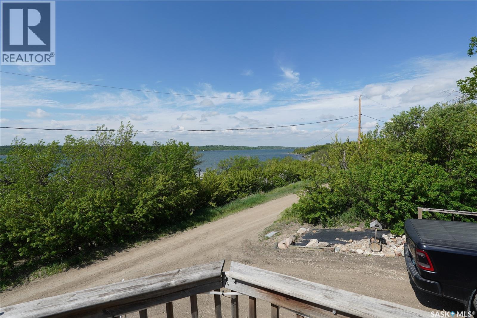 504 LAKEVIEW CRESCENT - 6