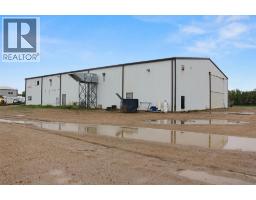 5022 50 Avenue, Lougheed, AB T0B2V0 Photo 9