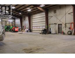 5022 50 Avenue, Lougheed, AB T0B2V0 Photo 21