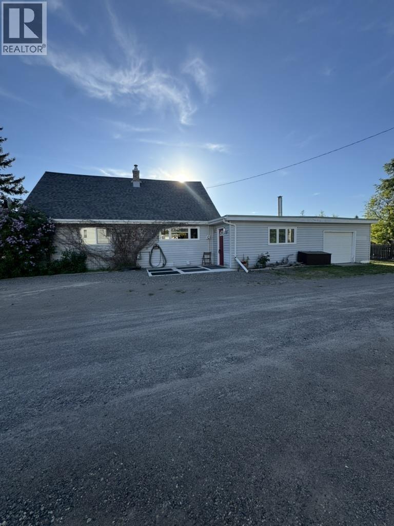 137 W VICTORIA STREET - 2