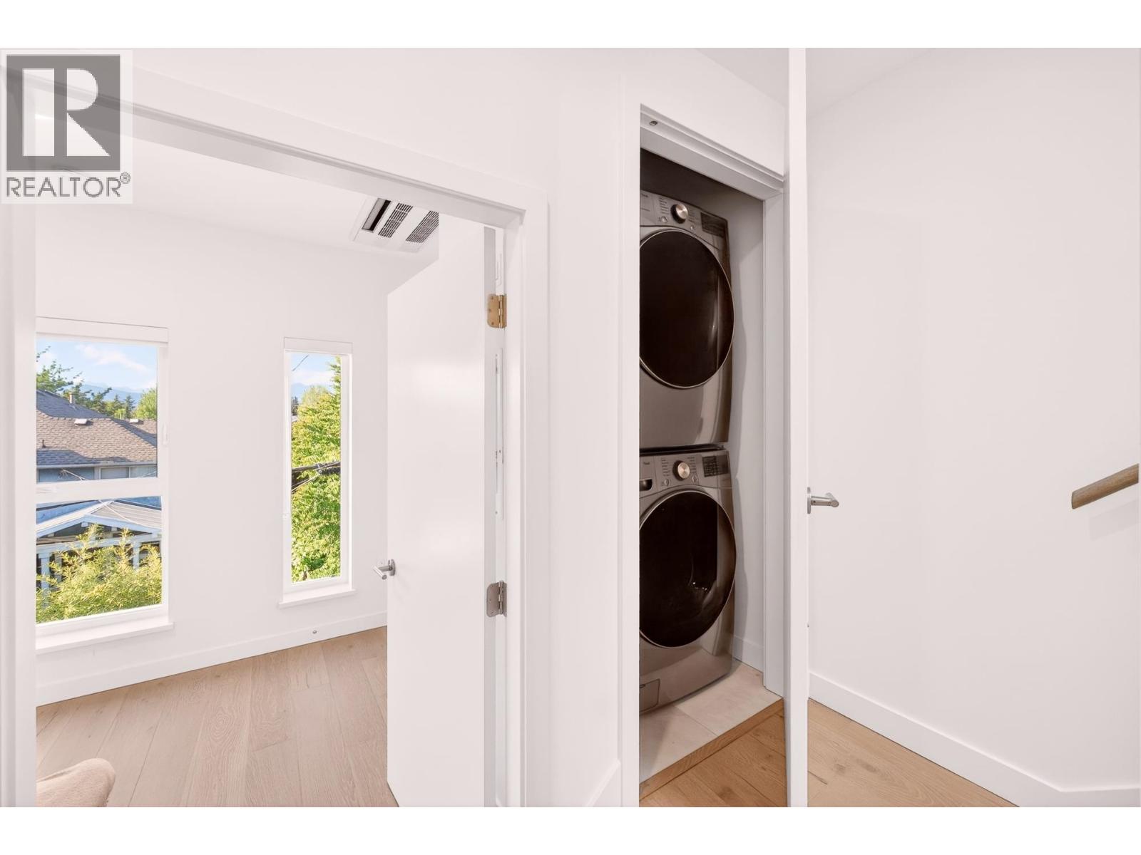 2 Bed, 2 Bath House for Sale in Vancouver – 675 W 30TH AVENUE, Vancouver – MLS# R3131835 - Image 36