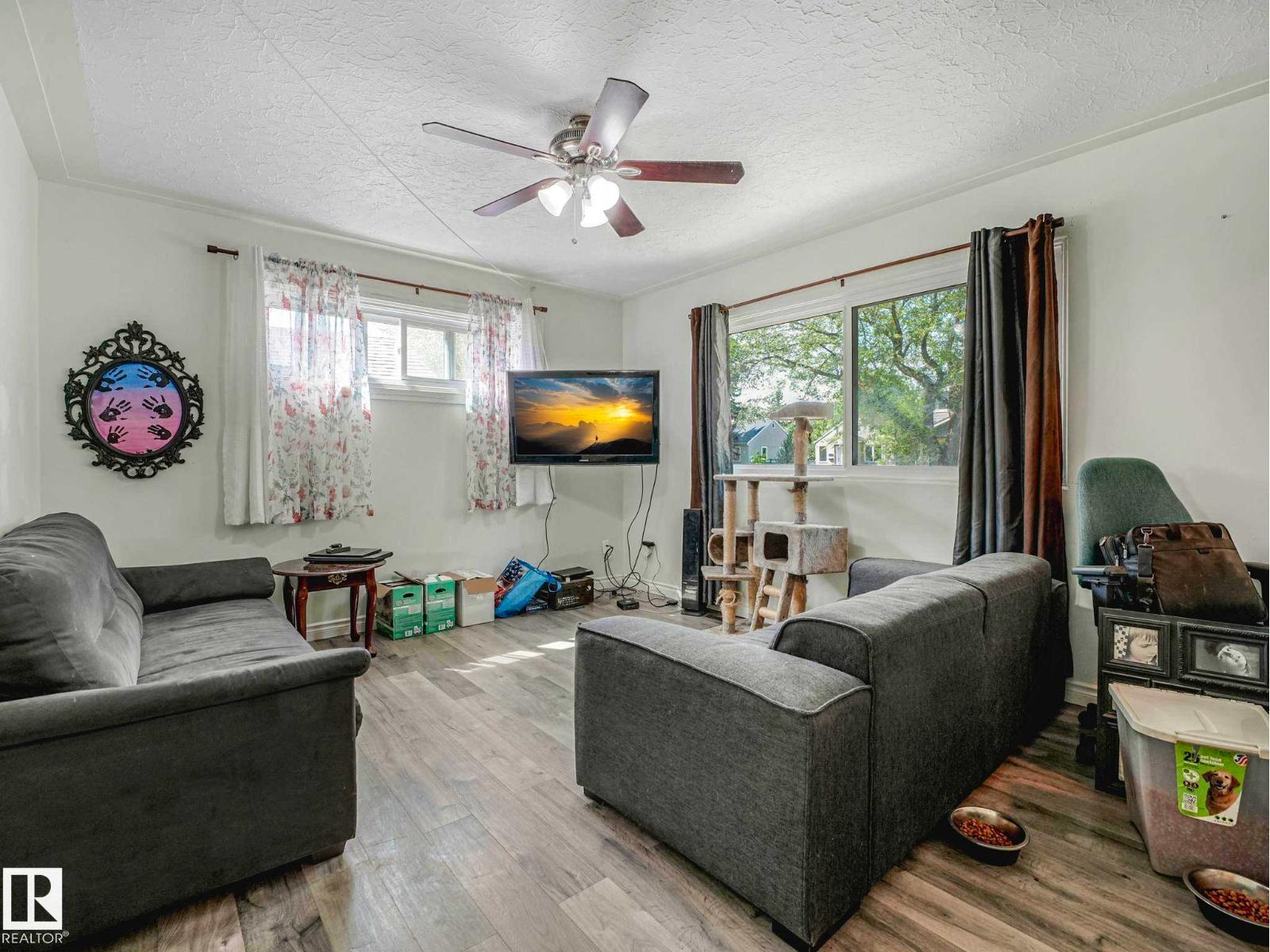12139 81 ST NW - 11