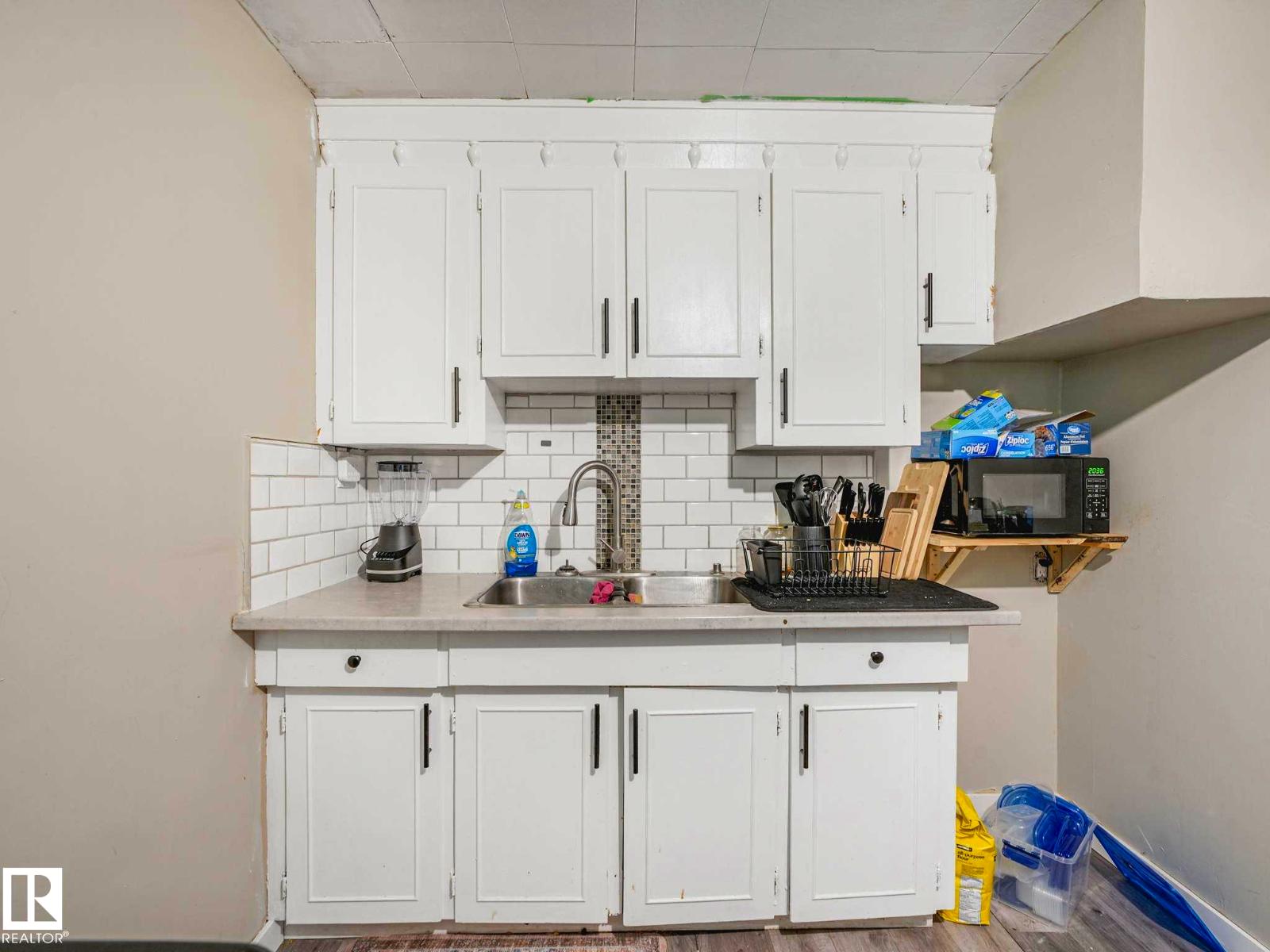 12139 81 ST NW - 31
