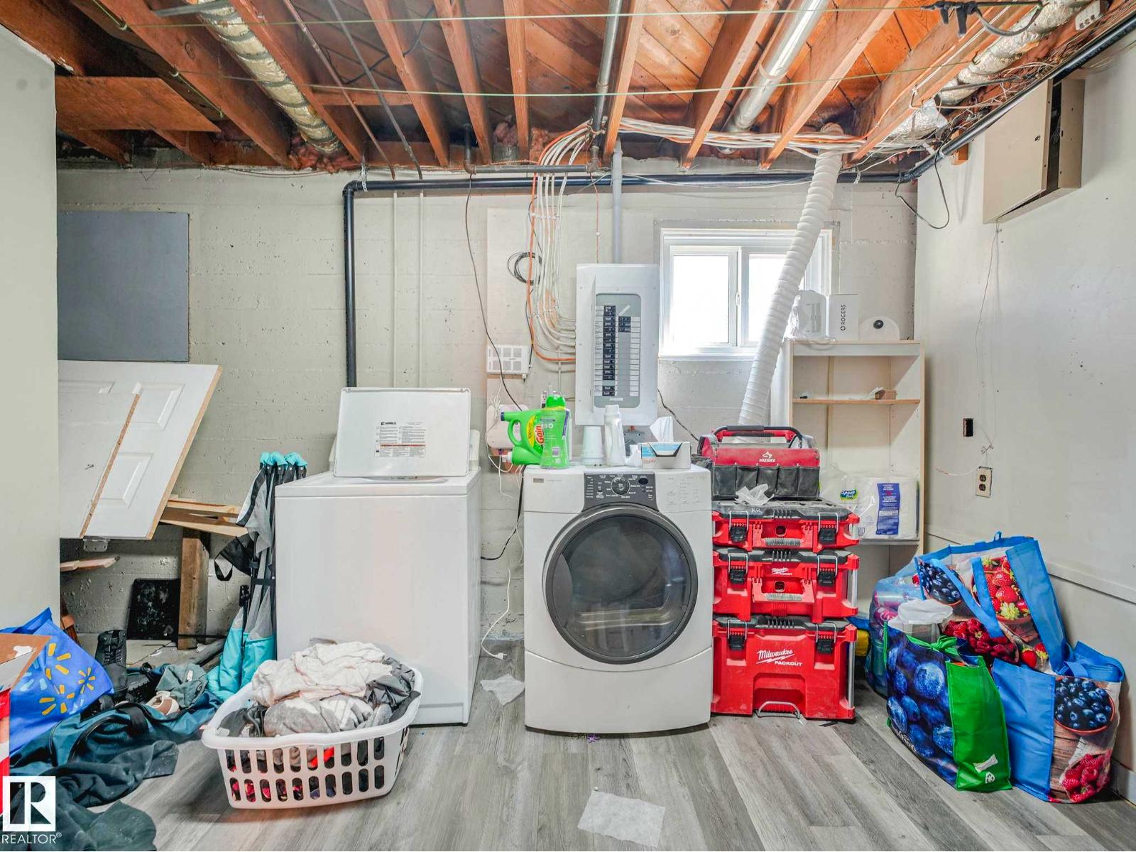 12139 81 ST NW - 37