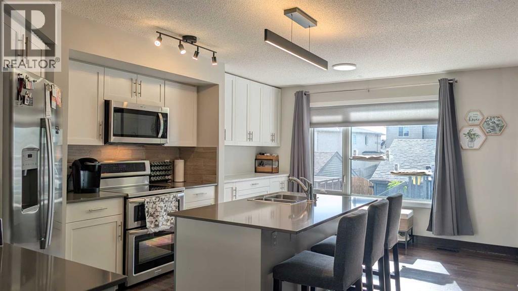 102 Panatella Hill NW - 1