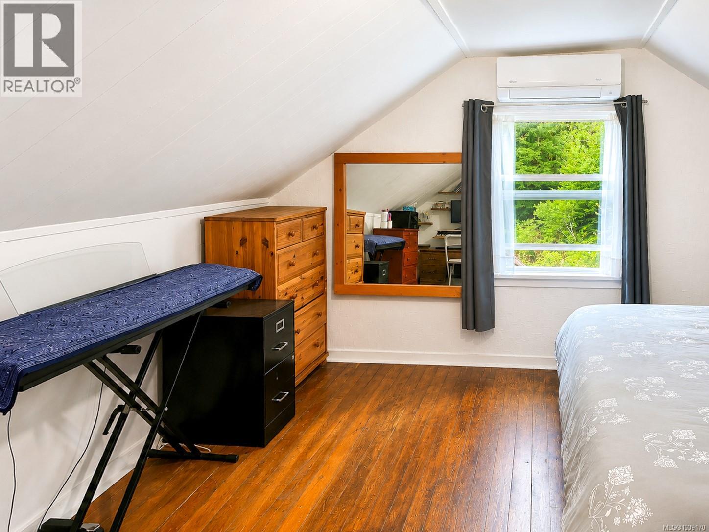 620 Cardiac Climb Rd, Tahsis