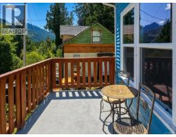 620 Cardiac Climb Rd, Tahsis, BC V0P1X0 Photo 16
