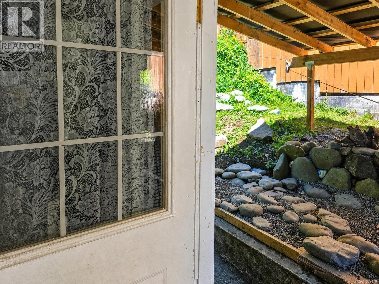 620 Cardiac Climb Rd, Tahsis