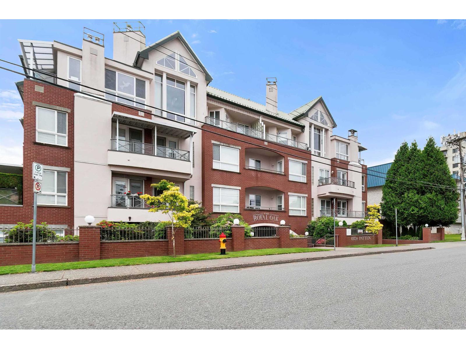 206 45734 PATTEN AVENUE, Chilliwack Downtown