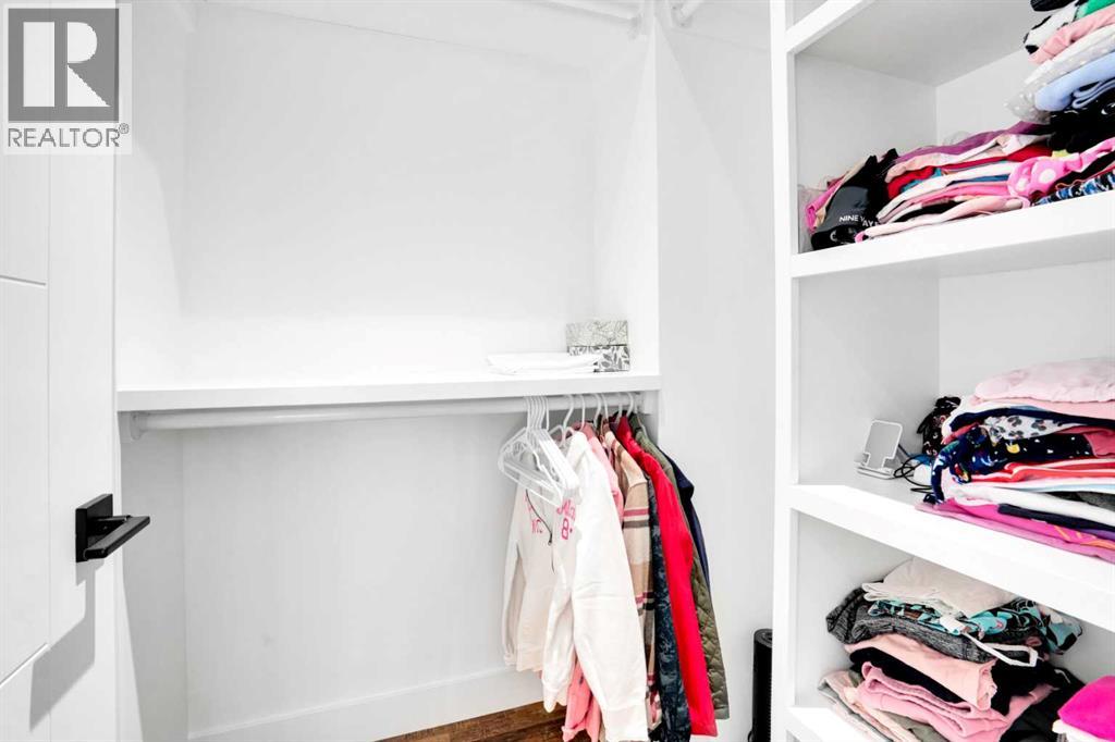 Primary Bedroom Walk-in Closet