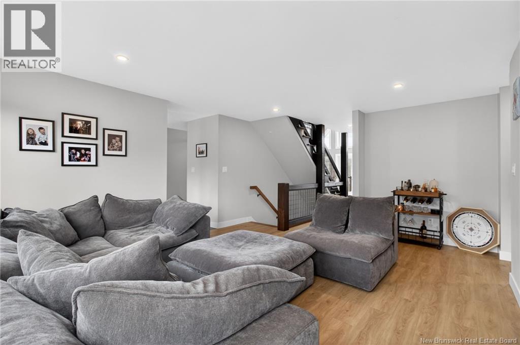 68 Collicutt Road - 21