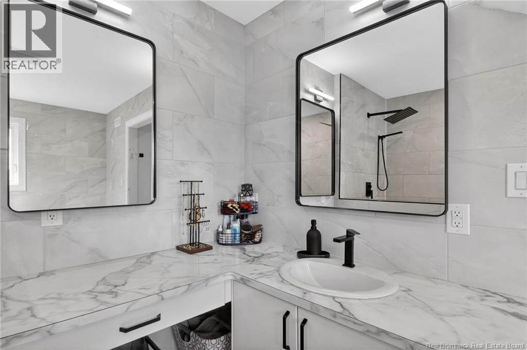 68 Collicutt Road - 28