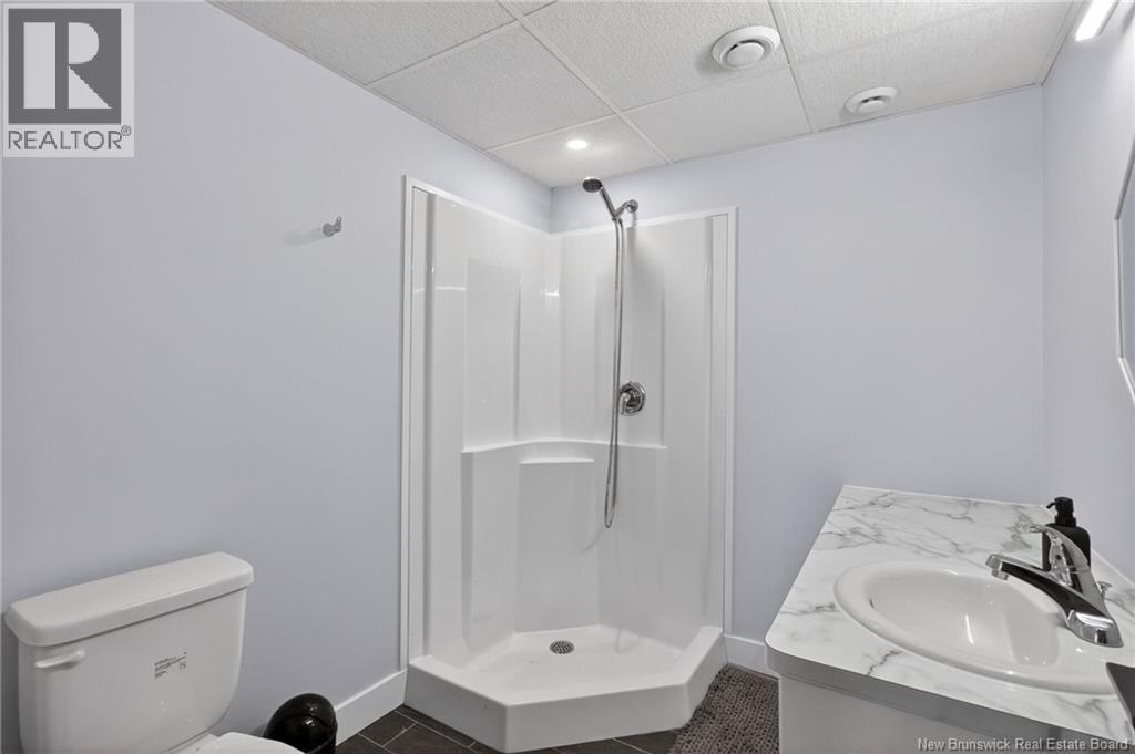 68 Collicutt Road - 44
