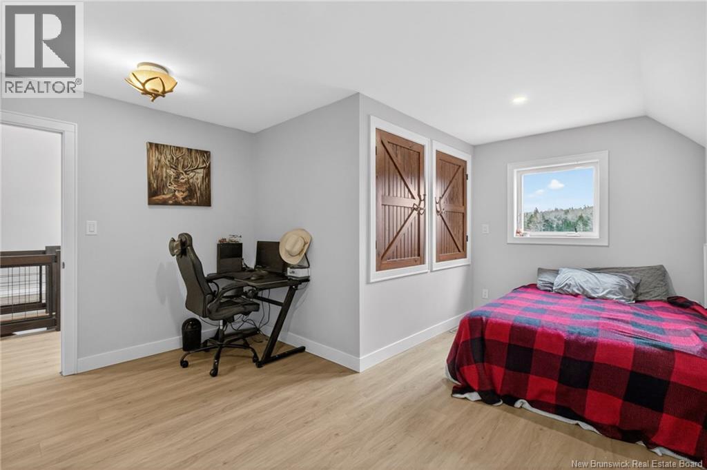 68 Collicutt Road - 35