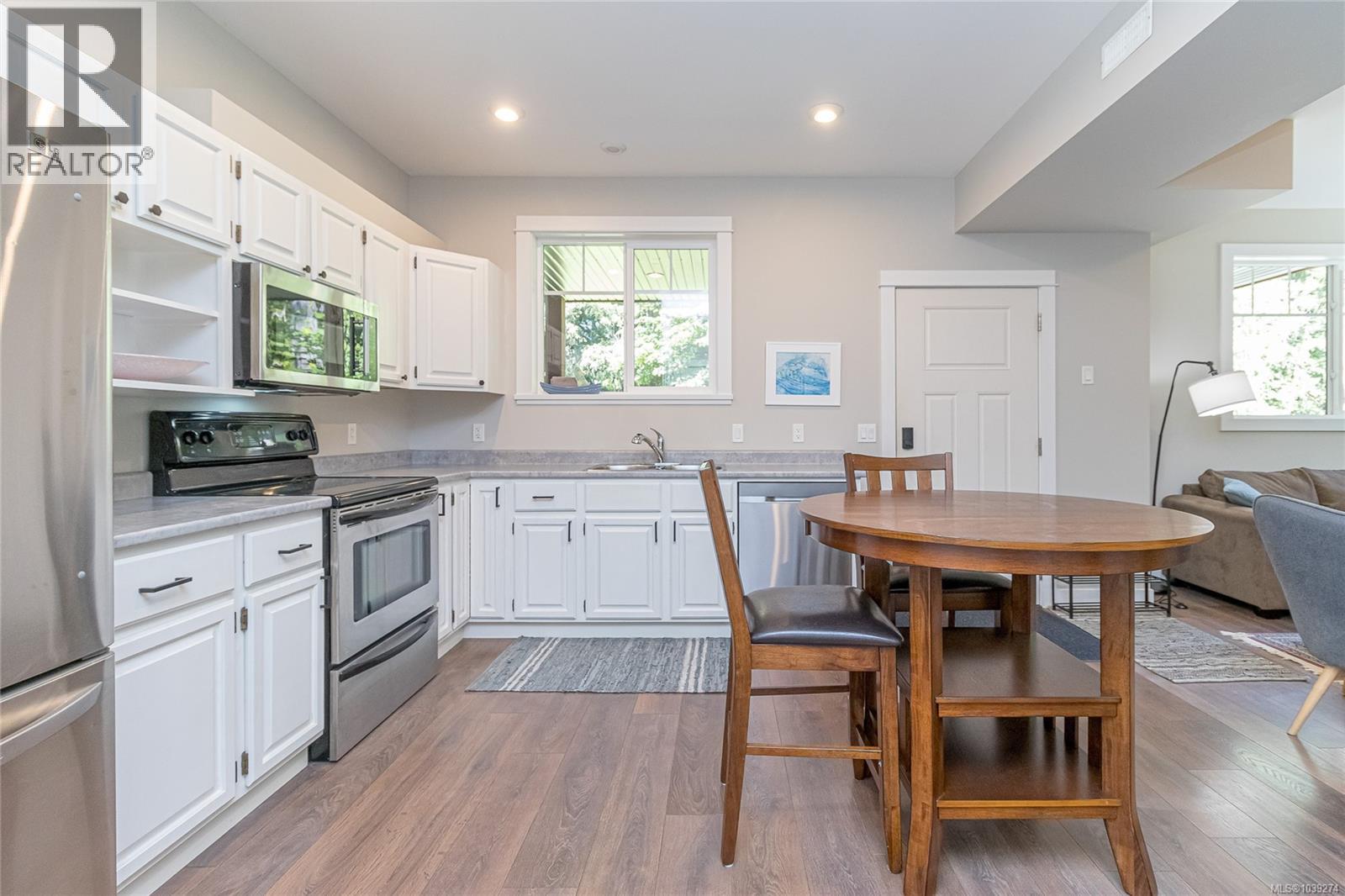 1645 Jersey Rd, Shawnigan Lake