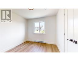6 Flora Street thumbnail 14