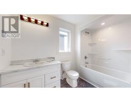 6 Flora Street thumbnail 16